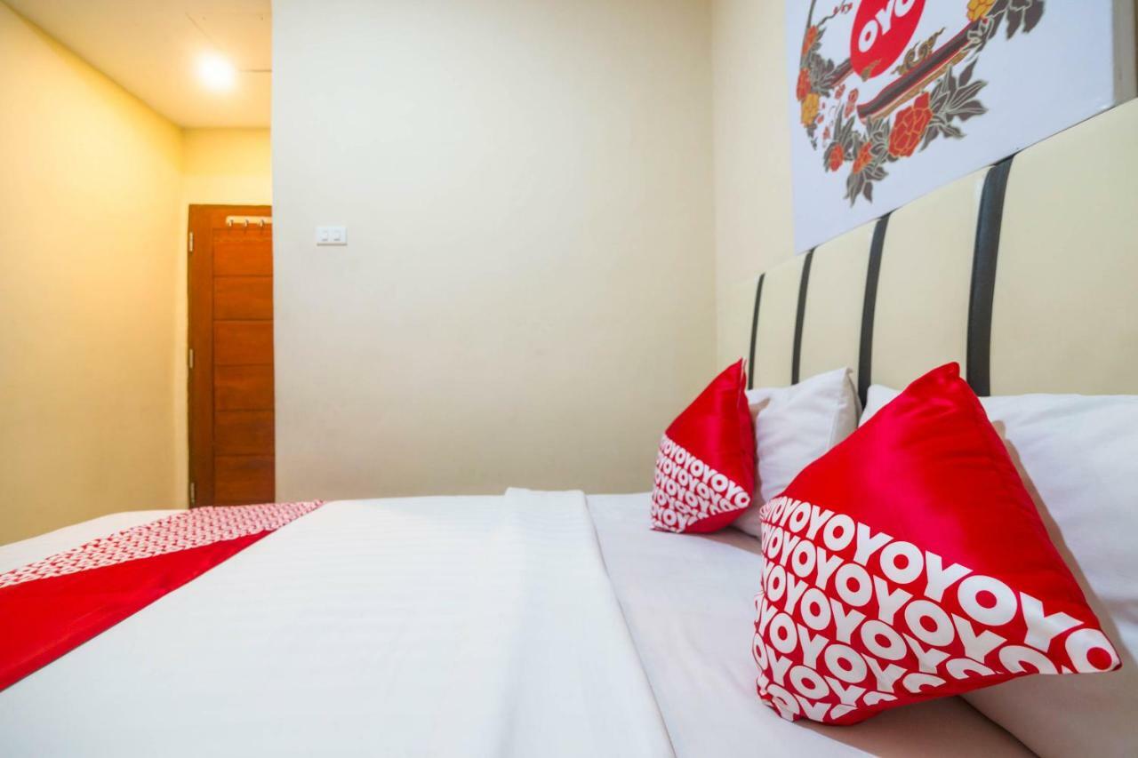 Sentosa Guest House Понтіанак Екстер'єр фото